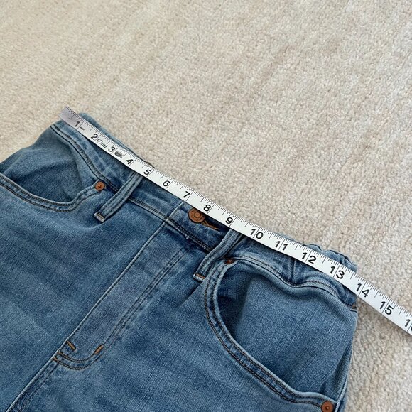 Madewell High Rise Pull On Jeans in Keefe Wash Relaxed Blue Crop Jeans 26 - Picture 8 of 9